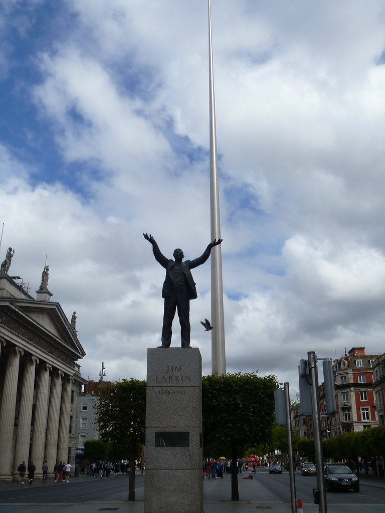 Michael Larkin statue in Dublin. © Michael Dibb. Licensed under a Creative Commons Attribution-Share Alike 2.0 Generic license.