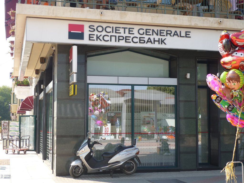 Expres Bank - Société Générale retail agency - Kpuaz Aleksandar street, Plovdiv, Bulgaria As the yield on US Treasuries rose, rumours swirled that Société Générale needed a bailout due to exposure to Greek debt and dependence on short-term funding. Photo Brejnev. CC0 1.0 Universal public domain.