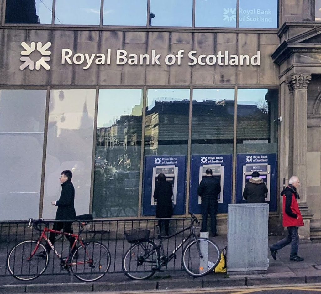 Royal Bank of Scotland West End Branch was redeveloped in 1976-80. Designed by Sir Basil Spence, Glover and Ferguson, the project blended a modern, four-storey structure with the retained sandstone facade of a former National Bank of Scotland building. Photo: Ian Fraser